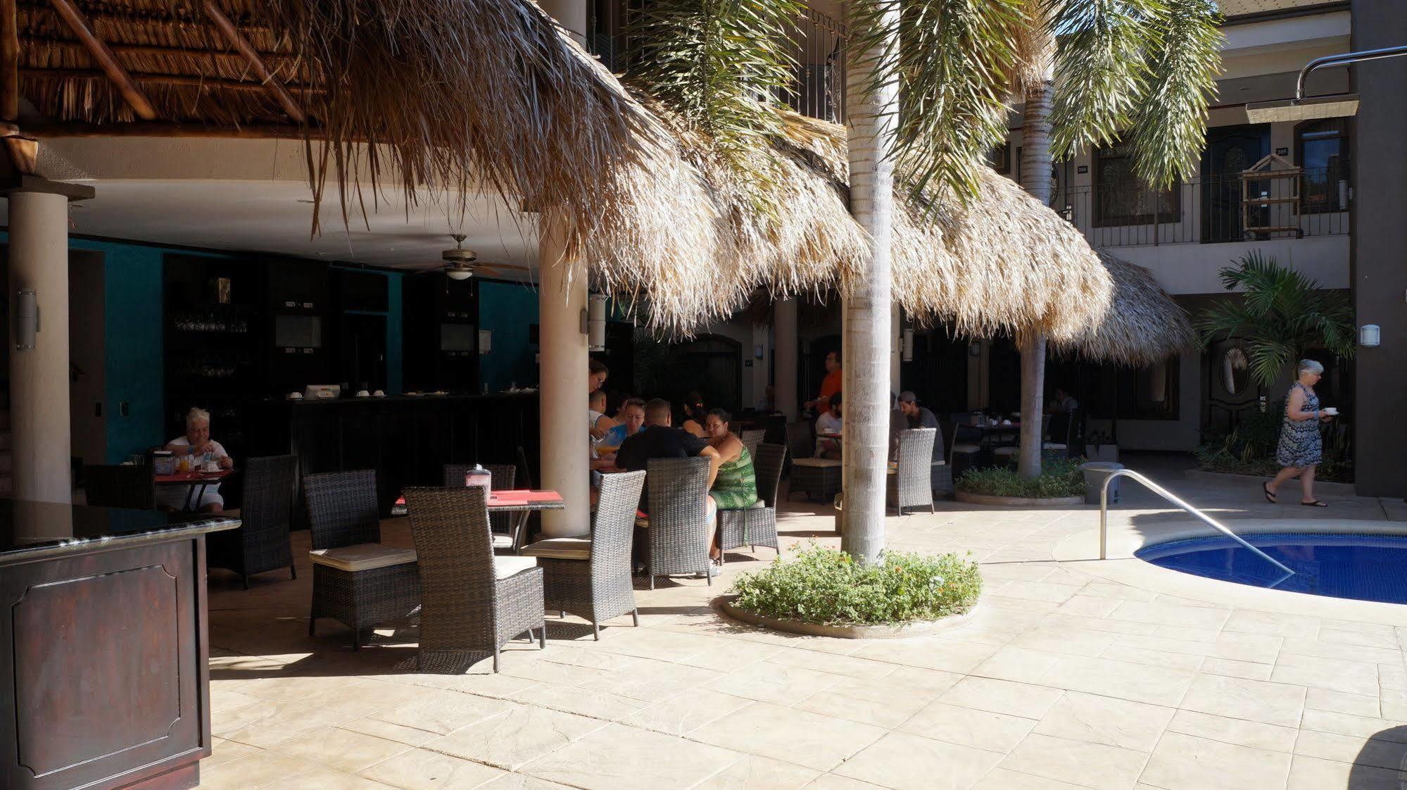 Hotel Colono Beach ココ エクステリア 写真